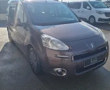 Zunanja slika - Peugeot Partner - Tepee 1.6 HDi Family  VELIKI SERVIS - 4 - Predogledna slika