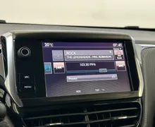Zunanja slika - Peugeot 2008 - PureTech ALLURE|Grip control|Kljuka|+5 LET JAMSTVA - 7 - Predogledna slika