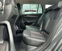 Notranja slika - Škoda Octavia - Combi 2.0 TDI Style DSG - 10 - Predogledna slika