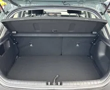 Notranja slika - KIA Stonic - 1.0 T-GDi LX Life - 12 - Predogledna slika