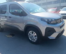 Zunanja slika - Peugeot Rifter - L2 ALLURE 1.5 BlueHDi 130 €6.4-7 SEDEŽEV-ZALOGA - 2 - Predogledna slika
