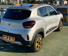 Zunanja slika - Dacia Spring - 1. LASTNICA. VZR.KAM. 2X PDC. NAVI. LED - 7 - Predogledna slika