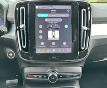 Notranja slika - Volvo XC40 - B3 P Core AT DCT 3 leta garancije + 3 servisi... - 18 - Predogledna slika