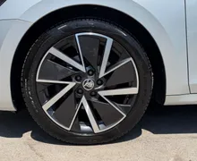Zunanja slika - Škoda Octavia - 4x4 2.0 TDI Sportline DSG-WEBASTO-HEAD UP-ALU 18 - 11 - Predogledna slika