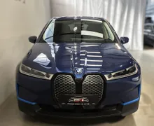 Zunanja slika - BMW iX - xDrive 50 LUFT LASER 360KAM KLJUKA HEADUP 4WS - 5 - Predogledna slika