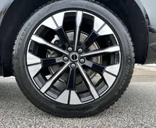 Notranja slika - Volvo XC60 - T6 AWD Plug-in hybrid Electric   Petrol Plus Dark. - 9 - Predogledna slika