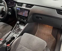 Zunanja slika - Škoda Octavia - RS 2.0 TDI 4x4 DSG | PANORAMA | ODLIČNA PRILOŽNOST - 8 - Predogledna slika
