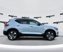 Zunanja slika - Volvo XC40 - B3P Plus Dark Avt - 4 - Predogledna slika