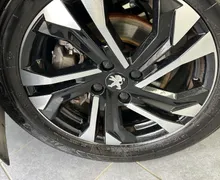 Zunanja slika - Peugeot 2008 - 1.5 BLUEHDI 130 ALLURE PACK.KAMERA.USNJE.NAVI - 6 - Predogledna slika