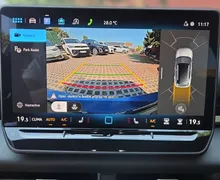 Notranja slika - Volkswagen T-Roc - 1.5 eTSI R-Line DSG 150KM - 10 - Predogledna slika