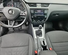 Notranja slika - Škoda Octavia - Combi 1.0 TSI  1.LASTNIK  SLO  LED KLJUKA - 10 - Predogledna slika