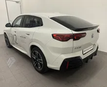 Zunanja slika - BMW iX - 2 eDrive20 - 12 - Predogledna slika