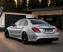 Notranja slika - Mercedes-Benz C-Razred - C 63 AMG-FROZEN MAT-PANO-BURMESTER-LIMO-LED-AMG... - 8 - Predogledna slika