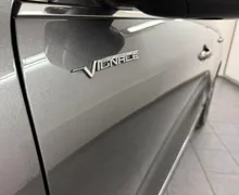 Notranja slika - Ford Kuga - 2.5 Vignale.NEMŠKI+4ALU.KAMERA.PANORAMA.KLUKA.LED - 19 - Predogledna slika