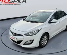 Zunanja slika - Hyundai i30 - 1.4 CRDi Style - NA OBROKE BREZ POLOGA - - 1 - Predogledna slika
