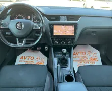 Notranja slika - Škoda Octavia - RS 2.0 TDI-BI-XENON-LED-NAVI-RADAR TEM-PDC-ODLI  268 .. - 11 - Predogledna slika