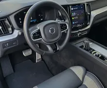 Zunanja slika - Volvo XC60 - B4D AWD AT R-Design FULLED•GRETJE•MEMORY•HARMAN•19 - 5 - Predogledna slika