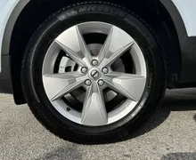 Notranja slika - Volvo XC40 - B3 P Core Avt. - 9 - Predogledna slika