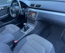 Zunanja slika - VW Passat - 2.0 TDI Comfortline 103kW-2xPDC-ALU-ZELO LEP... - 10 - Predogledna slika