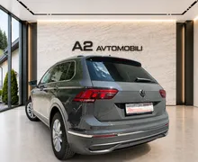 Notranja slika - Volkswagen Tiguan - 2.0 TDI BMT Elegance DSG-1.lastnik-FUL LED-NAVI - 11 - Predogledna slika