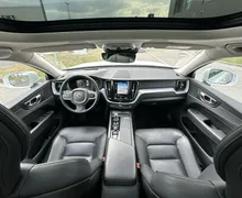 Notranja slika - Volvo XC60 - T8 Recharge Twin Engine AUT  Zračno Kljuka Pano... - 13 - Predogledna slika
