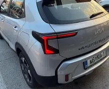 Zunanja slika - KIA Stonic - 1.0 T-GDi 73.6 kW  100 KM  LX Life M T - 5 - Predogledna slika