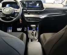 Zunanja slika - Hyundai Bayon - 1.0T-GDI PREMIUM AVT-WINTER-DAB-LED-REZ.K-VIDEO - 7 - Predogledna slika