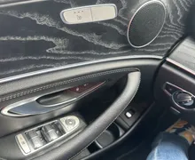Notranja slika - Mercedes-Benz E-Razred - E 220 d T AMG Line Avt.USNJE.KAMERA.LED.NAVI.KLJUK - 9 - Predogledna slika