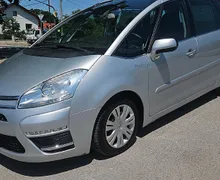 Zunanja slika - Citroën C4 Grand Picasso - 1.6 HDi 111ks °7-SEDEŽEV° °REDNO VZDRŽEVAN° - 1 - Predogledna slika