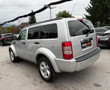 Zunanja slika - Dodge Nitro - 2.8 16V CRD 4WD AUT. SLO.VOZILO MULTIMEDIJA KAMERA - 3 - Predogledna slika