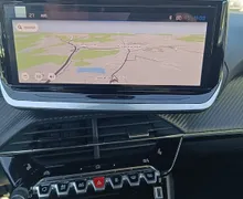 Zunanja slika - Peugeot 2008 - 1.2 Turbo 100 S S Allure-KAMERA 360-NAVI-ZALOGA - 8 - Predogledna slika