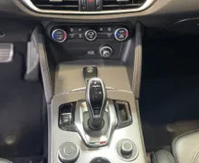 Zunanja slika - Alfa Romeo Stelvio - VELOCE-PANORAMA-KEYLESS-NAVI-USNJE-MEMORY-LED-ACC - 17 - Predogledna slika