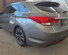 Zunanja slika - Hyundai i40 - Wagon 1.7 CRDi - LED - KAMERA - DRIVE S. - EL. SED - 3 - Predogledna slika