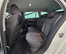 Notranja slika - Škoda Octavia - Combi 2.0 TDI Style DSG - 9 - Predogledna slika