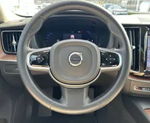 Notranja slika - Volvo XC60 - B5 P AWD Plus Dark Avt. - 14 - Predogledna slika