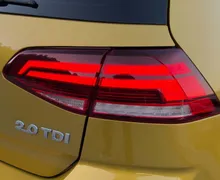Notranja slika - Volkswagen Golf - 2.0 TDI H LINE-2X XENON LED-LIZING ZA TUJCE- - 9 - Predogledna slika