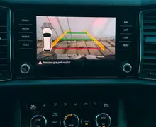 Notranja slika - Škoda Kodiaq - 2.0 TDI-DSG-1 LASTNIK-FUL LED-LIZING ZA TUJCE- - 12 - Predogledna slika