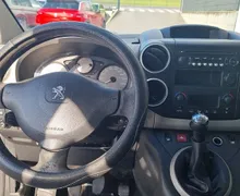 Zunanja slika - Peugeot Partner - Tepee 1.6 HDi Family  VELIKI SERVIS - 10 - Predogledna slika