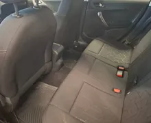 Notranja slika - Peugeot 2008 - Active 1.4 HDi NAVI-PDC-TEMPOMAT-BREZ POLOGA- - 8 - Predogledna slika
