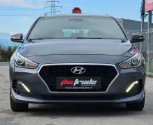Zunanja slika - Hyundai i30 - 1.6 CRDi 110 Style, 1.LAST, SLOVENSKI - 2 - Predogledna slika