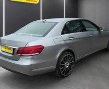 Zunanja slika - Mercedes-Benz E-Razred - E 220 CDI SLOVENSKI NAVIGACIJA TEMPOMAT PDC HI-FI - 4 - Predogledna slika