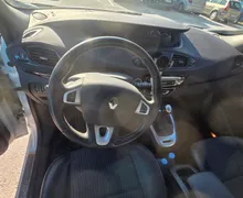 Notranja slika - Renault Scénic - 1,6 dCi Expression - 7 - Predogledna slika