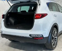 Notranja slika - KIA Sportage - 1.6 CRDI - Slovensko vozilo - Kamera... - 7 - Predogledna slika