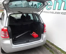 Zunanja slika - Opel Zafira - 1.8 16V - 7 SEDEŽEV - FINANCIRANJE ....LEANPAY - 5 - Predogledna slika