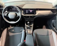 Notranja slika - Škoda Kamiq - 1.0 TSI Easy... - 10 - Predogledna slika