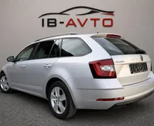 Zunanja slika - Škoda Octavia - Combi 1.6 TDI DSG - 4 - Predogledna slika