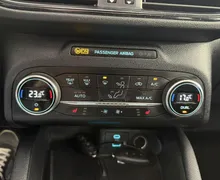 Notranja slika - Ford Kuga - 2.5 Duratec PHEV ST-Line X.NEMŠKI+4ALU.ACC.KAMERA - 20 - Predogledna slika