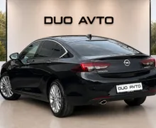 Notranja slika - Opel Insignia - 2.0 CDTI-AVT.-SLO-LED-NAVI-HEAD UP-18COL-NA OBROKE - 11 - Predogledna slika