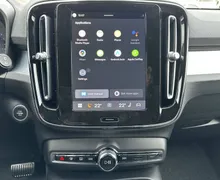 Zunanja slika - Volvo XC40 - B3 P Core AT DCT... - 16 - Predogledna slika