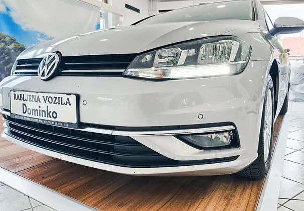 Zunanja slika - Volkswagen Golf - 1.6 TDI BMT-SLO-REZ.KOLO-LED-TEMP-TOUCH-VIDEO - 1